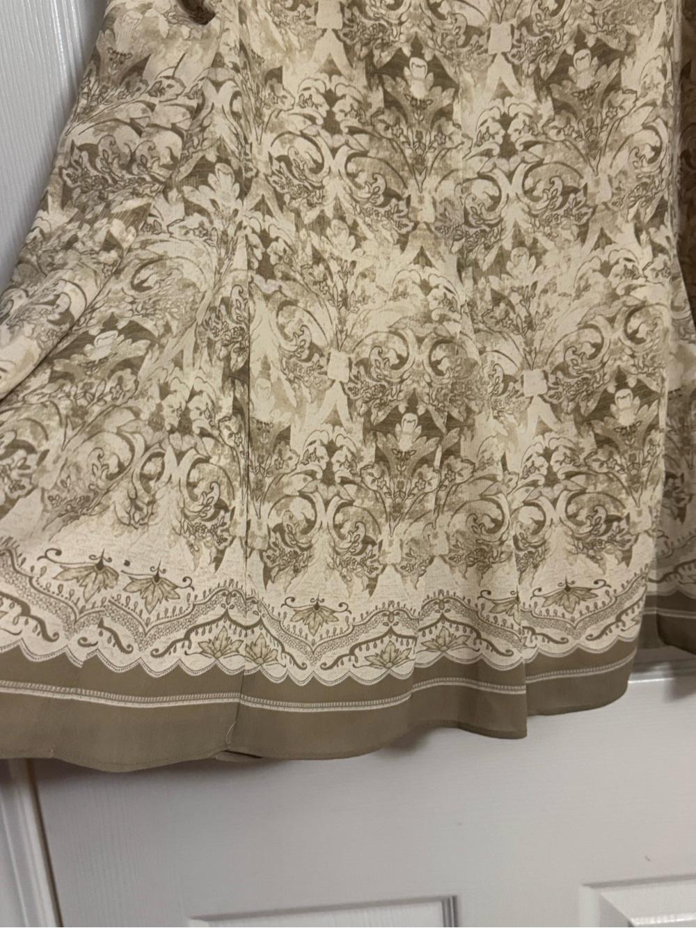 Liz Claiborne Cream and Taupe Printed A-Line Skirt